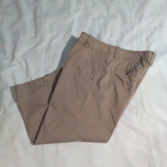 CALVIN KLEIN JEANS TAN CAPRIS SIZE 6 - Picture 3 of 4
